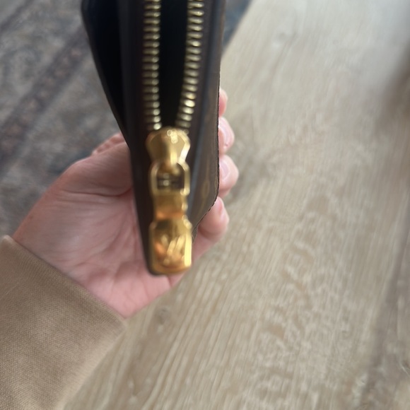 Louis Vuitton Recto Verso Wallet - Picture 7 of 8